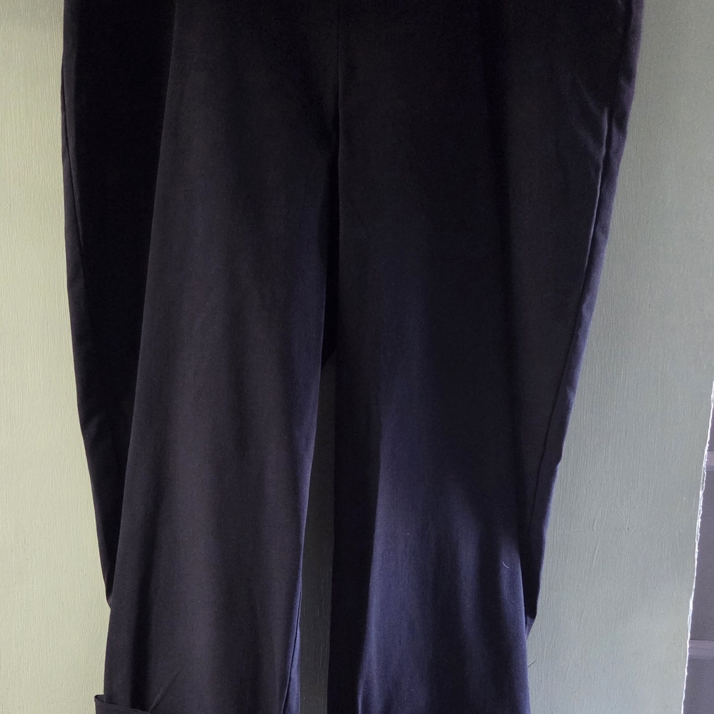 JM Collection Black Womens Capris